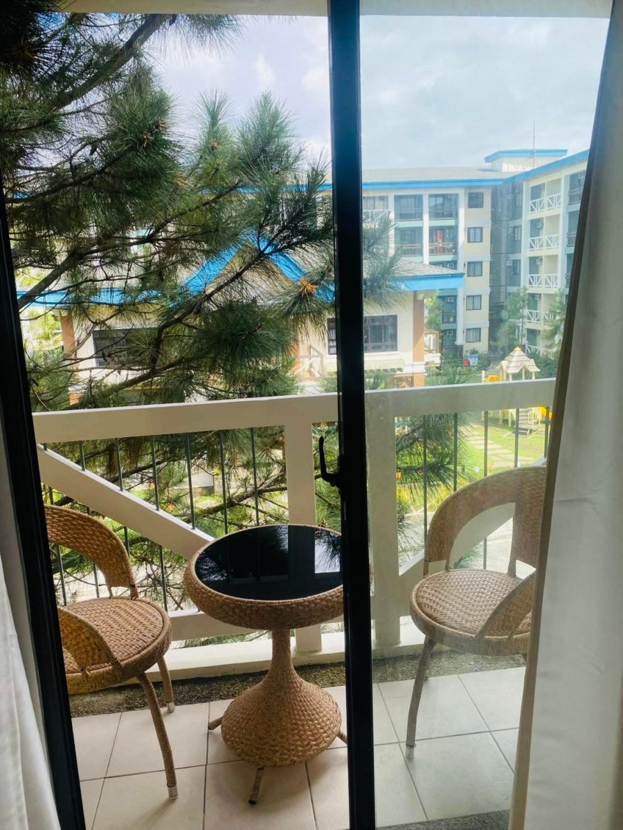 2BR Modern Aesthetic Fully Furnished Smart Home for Sale!