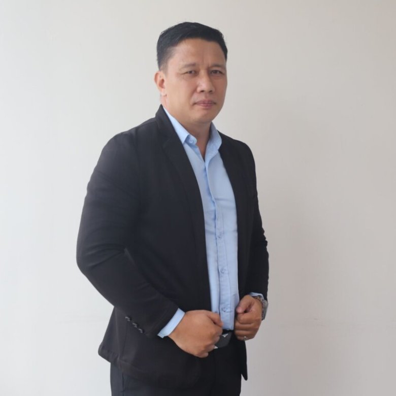 Rhoel Galura