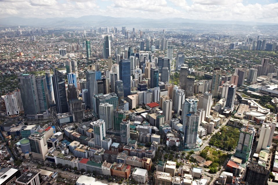 Commercial For Rent in Makati 
