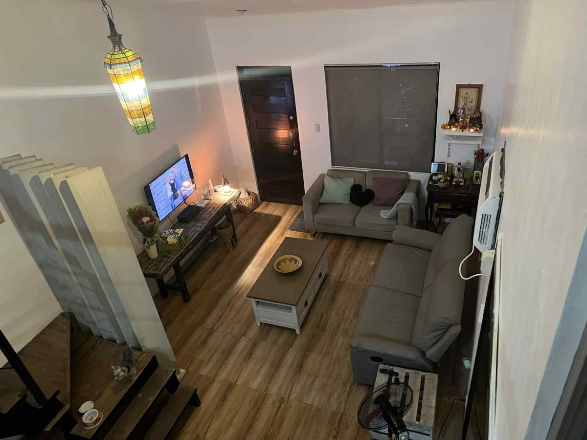 For Sale: 303sqm Marikina Property – Flood-Free, 5 Townhouses, Ideal for Redevelopment