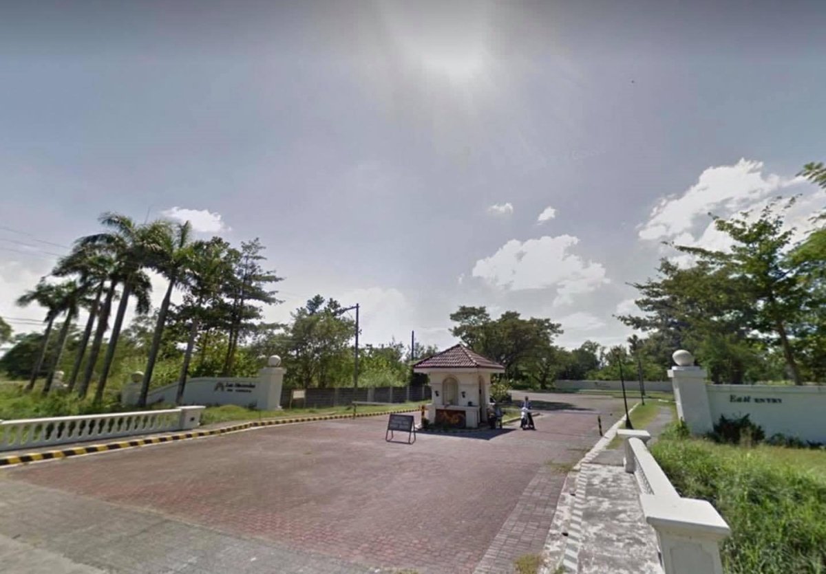 Hacienda Luisita Lot for Sale