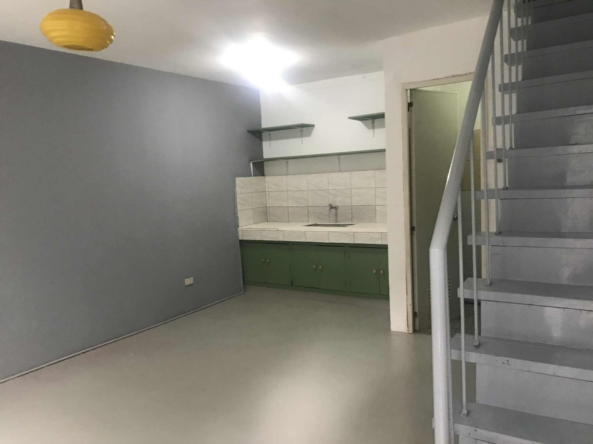 For Sale: 303sqm Marikina Property – Flood-Free, 5 Townhouses, Ideal for Redevelopment