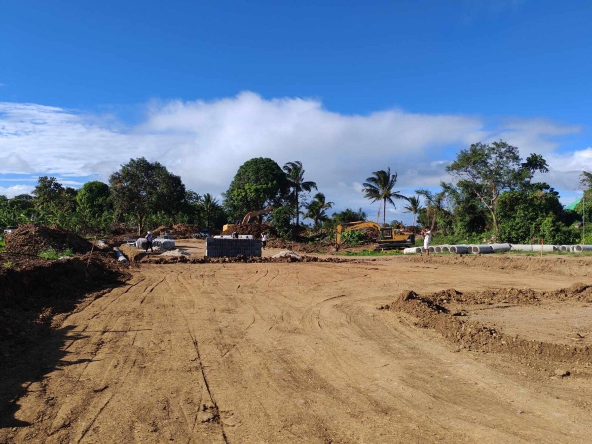 200 sqm Residential Lot For Sale in Amadeo Cavite