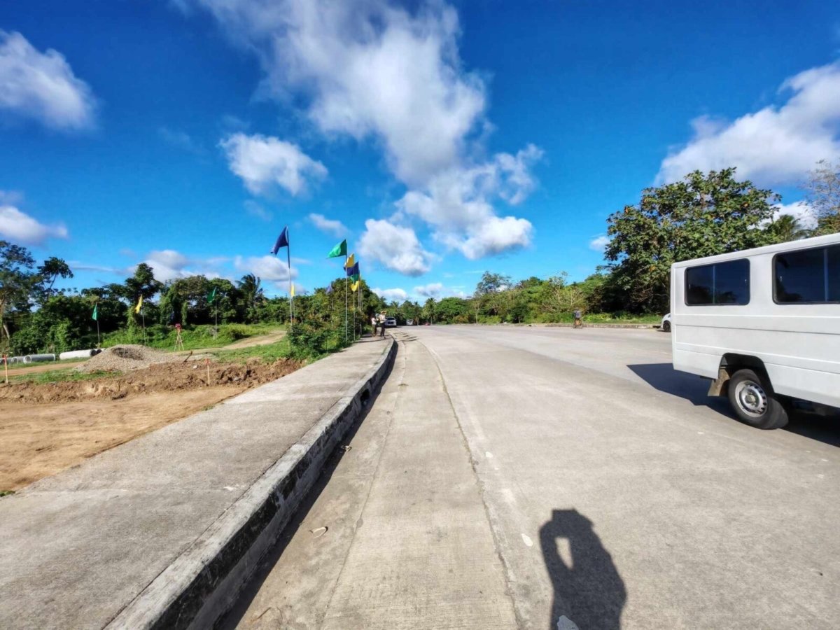 200 sqm Residential Lot For Sale in Amadeo Cavite