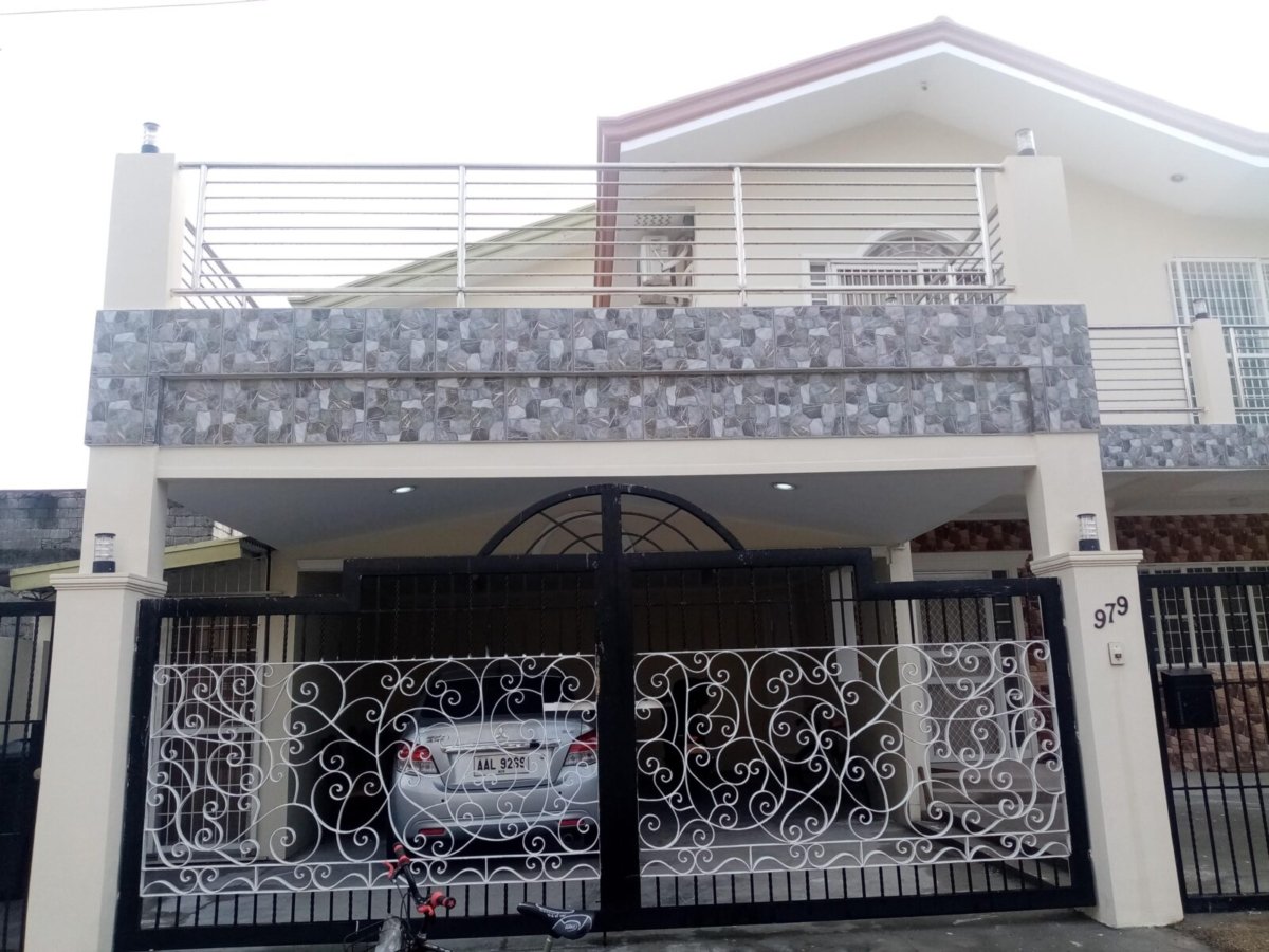 Pre-Owed 3 Bedrooms House for Sale in Executive Village of Cittadella Las Pinas City