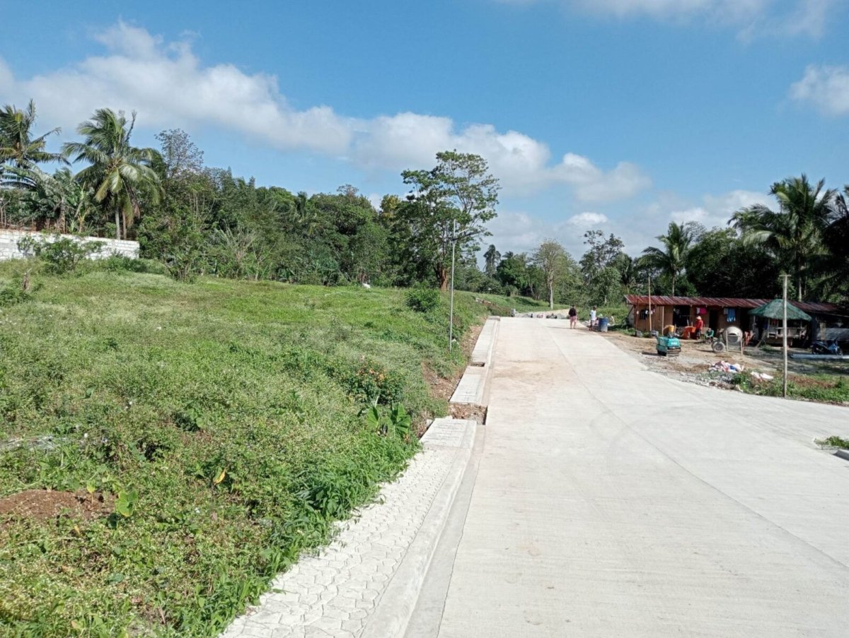 FARM LOT FOR SALE IN CAVITE, WITH COLD WEATHER LIKE TAGAYTAY