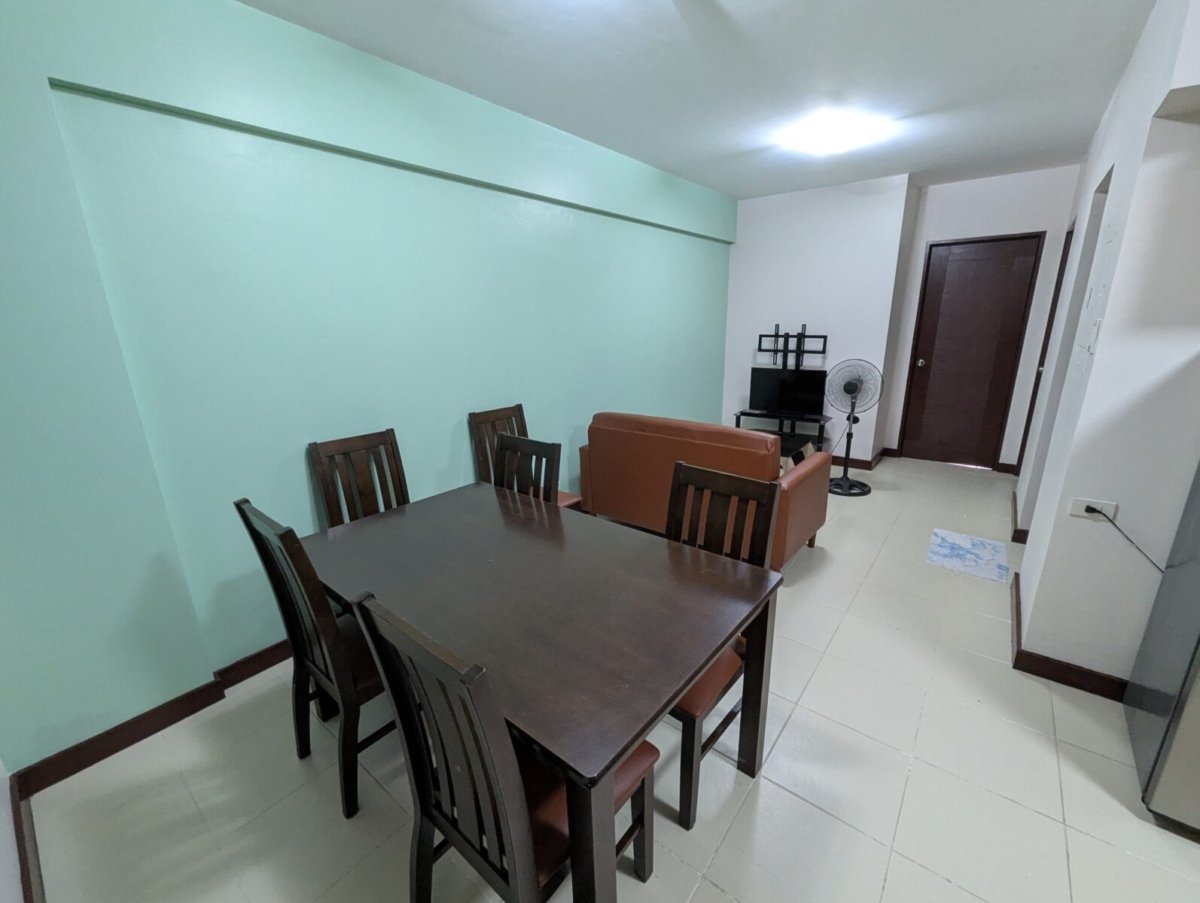 2 bedroom with balcony & laundry area 66.5sqm, Rhapsody Residences. Fully furnished (Near Festival Mall & Alabang Town Center)
