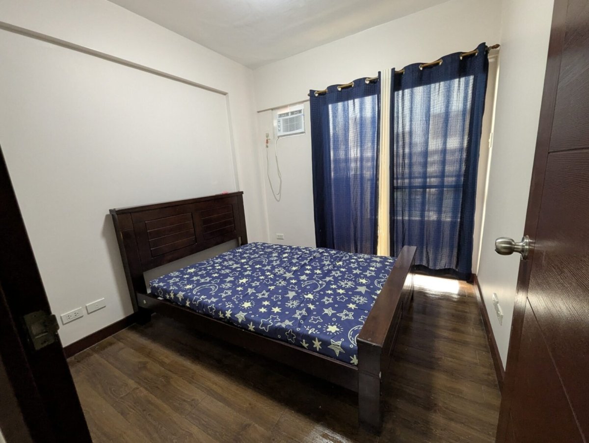 2 bedroom with balcony & laundry area 66.5sqm, Rhapsody Residences. Fully furnished (Near Festival Mall & Alabang Town Center)