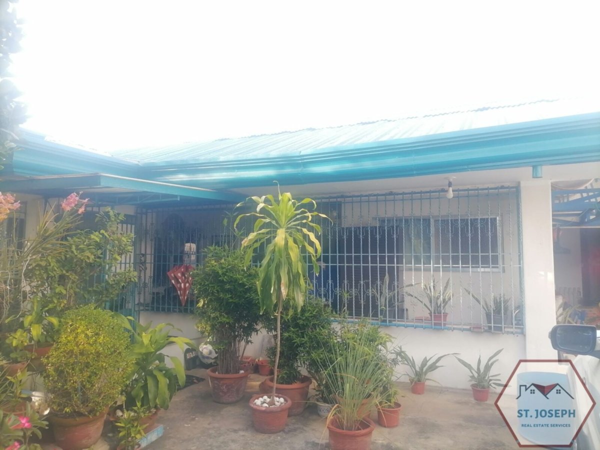 Pic 1 π‘ Urgent Sale! Spacious 2-Family Home in CDO at a Great Price!