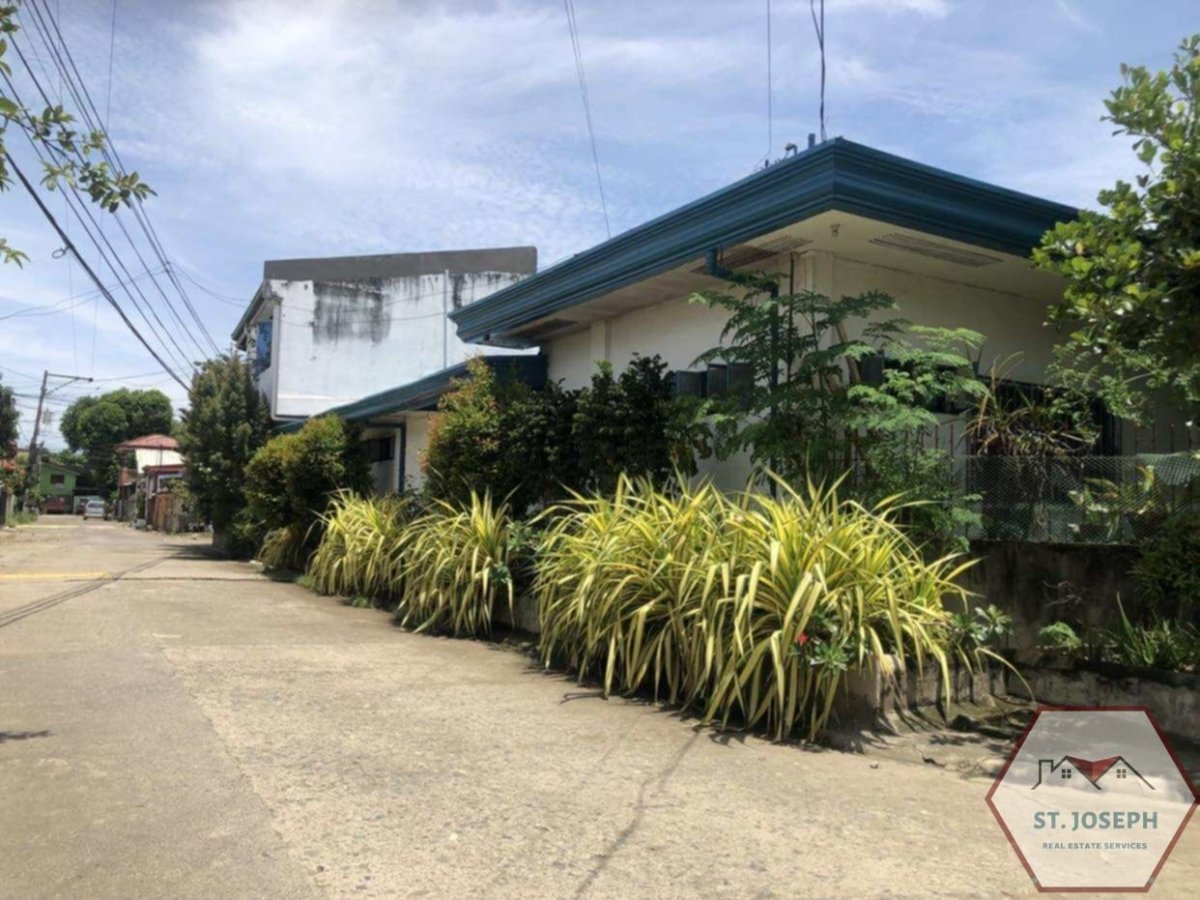 Pic 4 π‘ Urgent Sale! Spacious 2-Family Home in CDO at a Great Price!