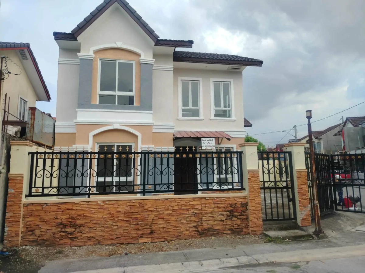 Single Attached Town House