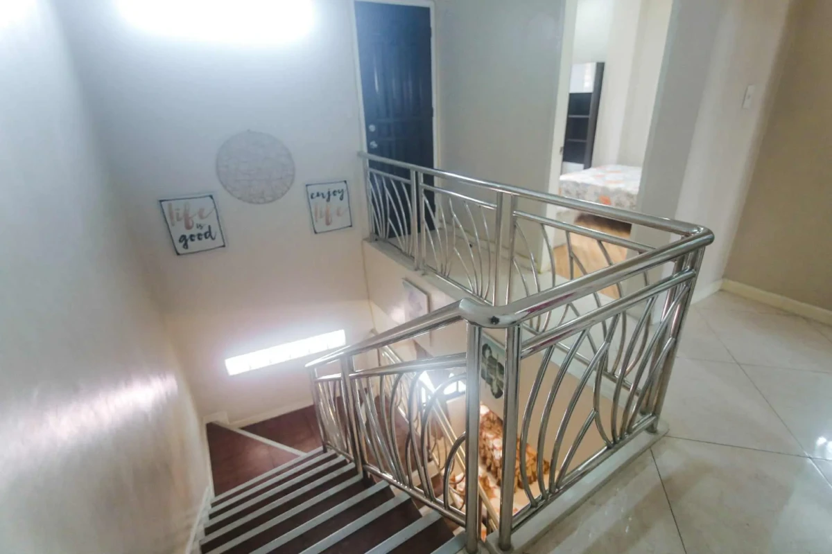 1000008425 Spacious RFO 5 BEDROOMS House and LOT Cebu South