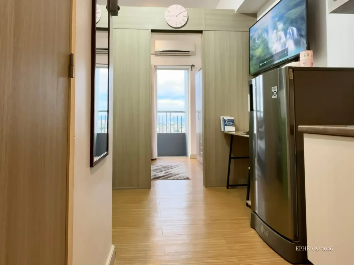 EPHRA Skyline Studio — Grace Residences, Taguig | Near BGC, City Views, Pool & Netflix