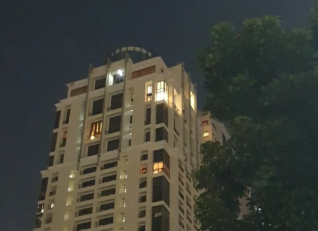 Exclusive Corner Loft in Makati – Direct from Owner (No Commission)