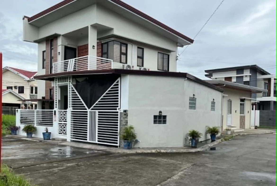 3-Bedroom Pool Home & Lot for Sale in San Fernando Pampanga, 107 sq m lot, CLEAN TITLE