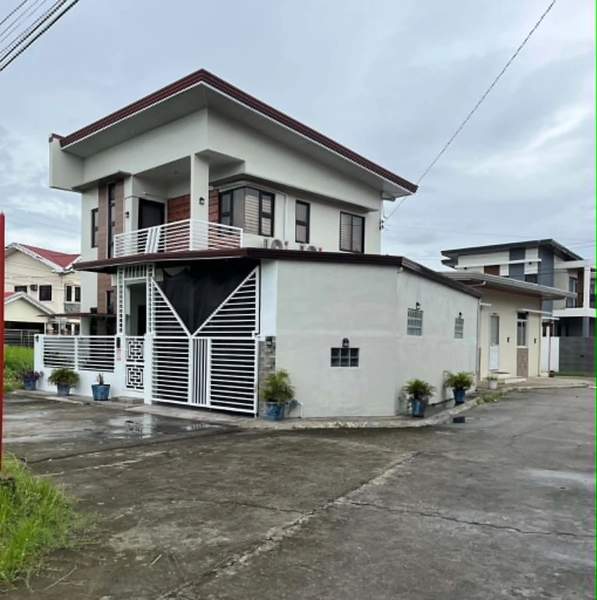 ext-house-new 3-Bedroom Pool Home & Lot for Sale in San Fernando Pampanga, 107 sq m lot, CLEAN TITLE