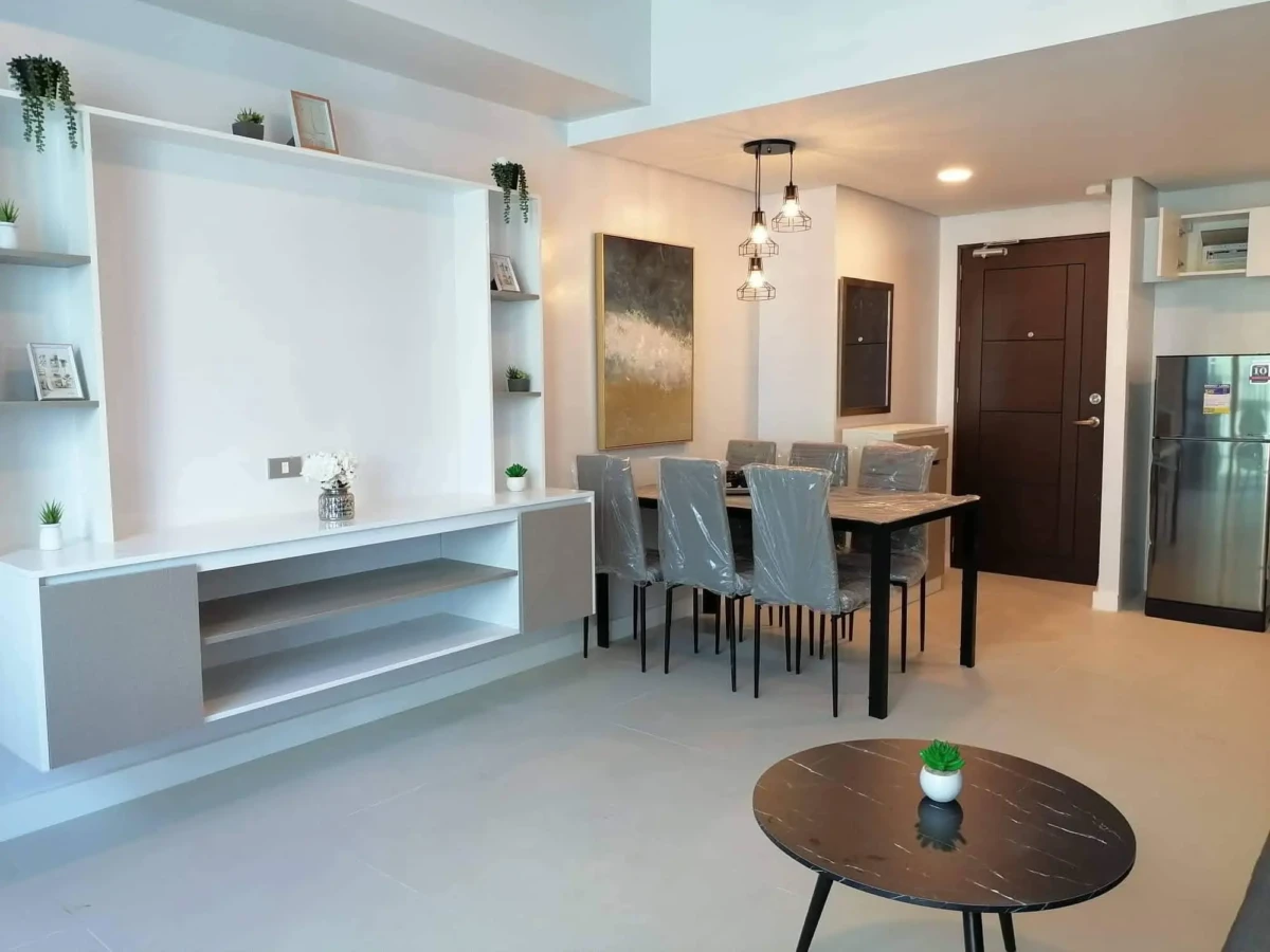 FOR SALE Fully Furnished 1 Bedroom Unit at 38 Park Avenue located in Cebu IT Park.