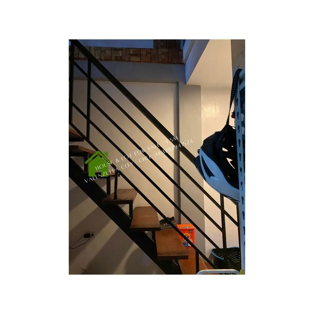 4 3BR HOUSE & LOT FOR SALE IN MAYSAN, VALENZUELA CITY