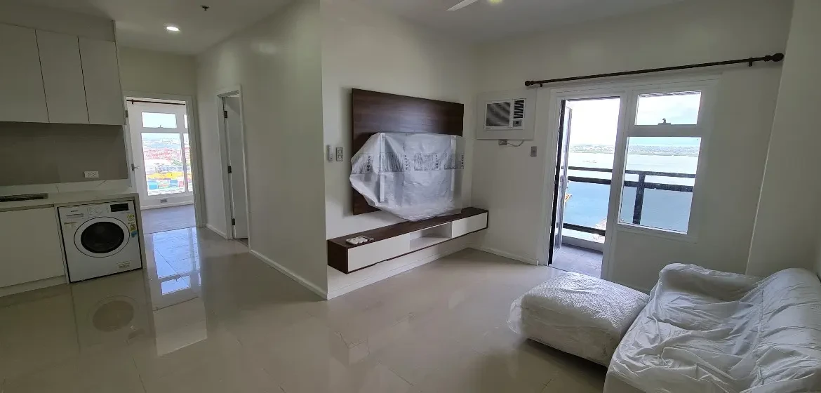 Top-Floor 2BR with Full Ocean View — Galleria Residences Cebu Tower 1