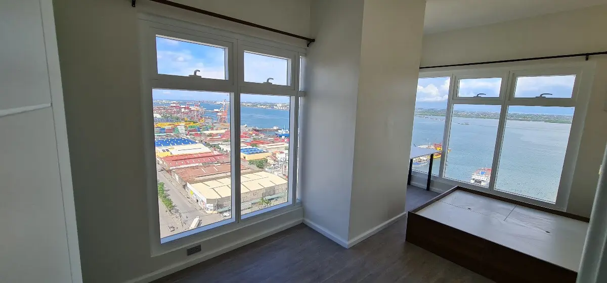 Top-Floor 2BR with Full Ocean View — Galleria Residences Cebu Tower 1