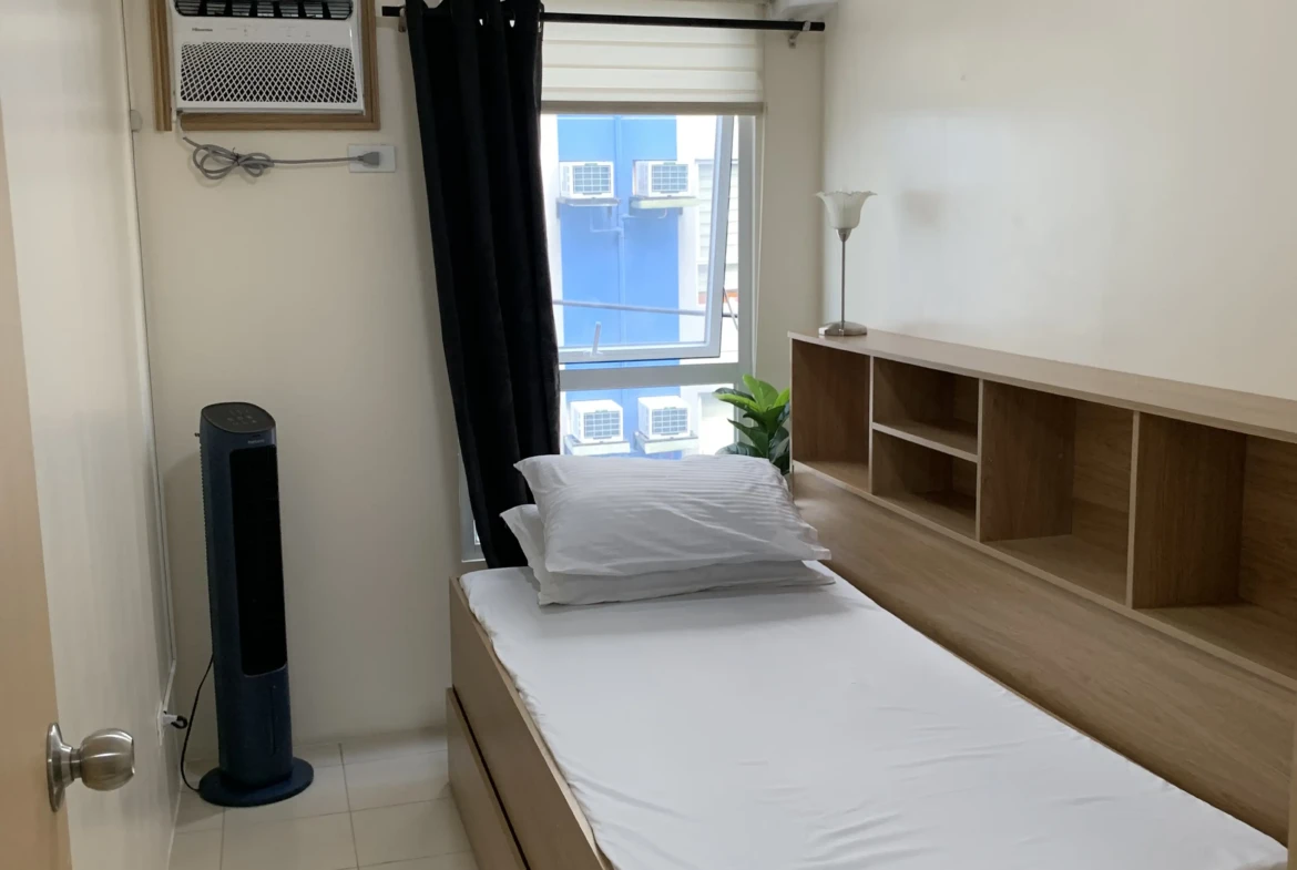 Newly Renovated 2BR Condo at Urban Deca Homes Ortigas | Pet-Friendly