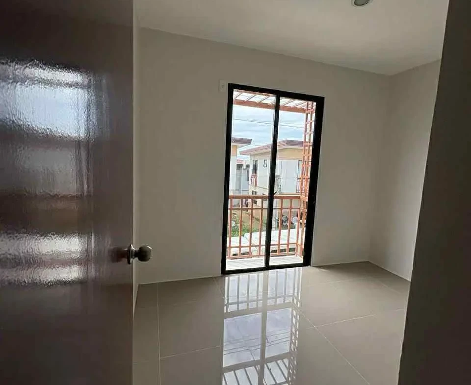 House & Lot for Sale | Casa Mira South, Naga Cebu | 2BR Townhouse