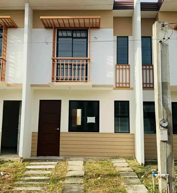 House & Lot for Sale | Casa Mira South, Naga Cebu | 2BR Townhouse